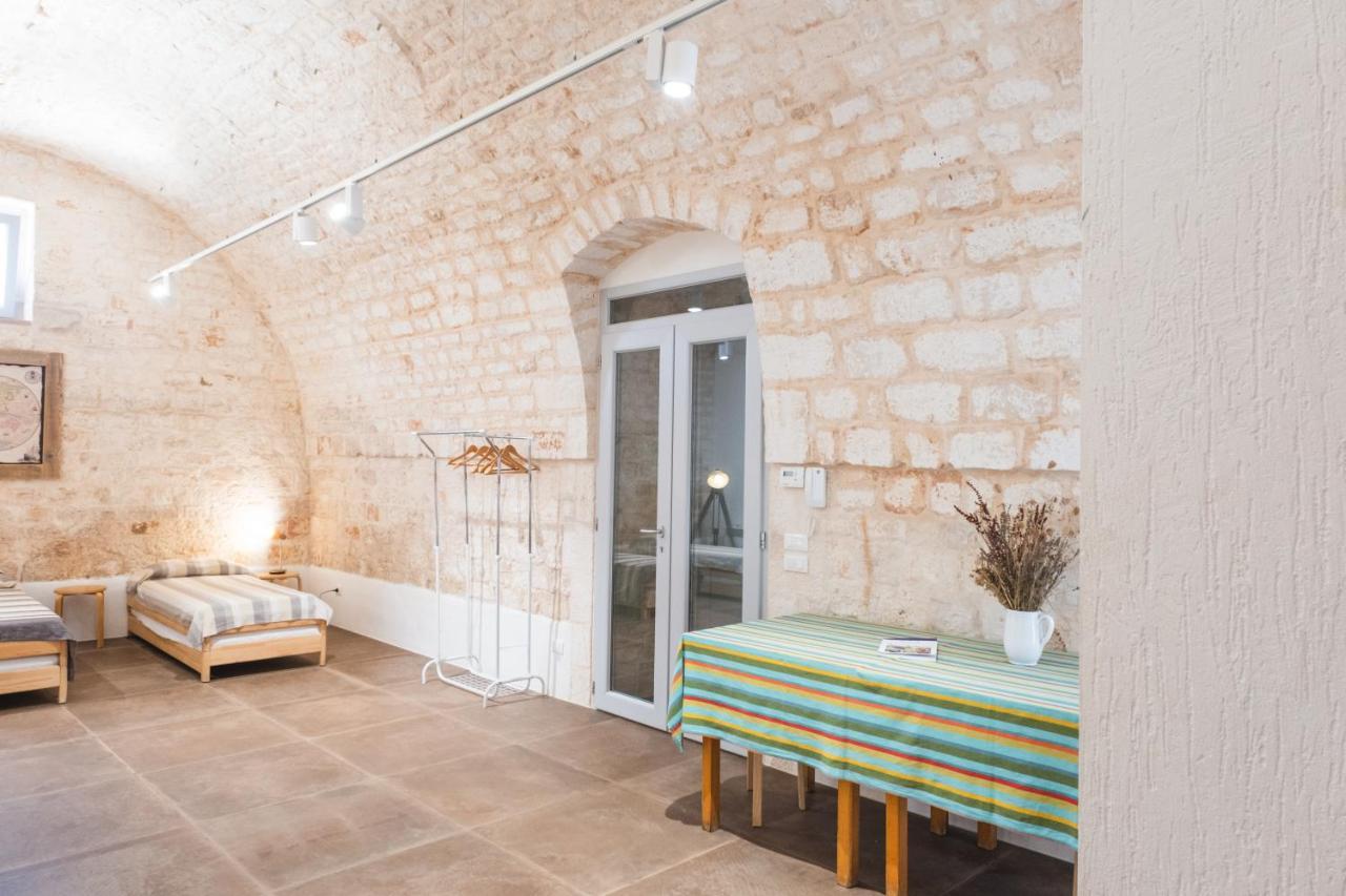 Ostello Dei Giardini Di Pomona Cisternino Εξωτερικό φωτογραφία